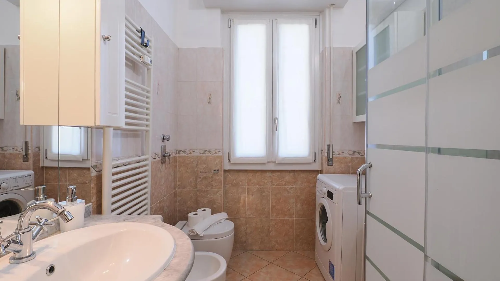 Primopiano - Bignami Apartment Milan 0*,  Italy